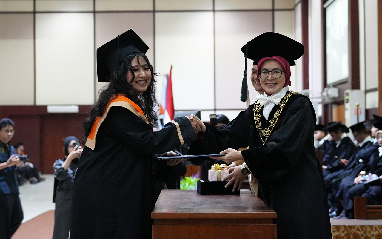 Berita Graduating Today, Impacting the Future: Itenas Melepas 248 Lulusan Unggul pada Wisuda Semester Ganjil 2025/2026