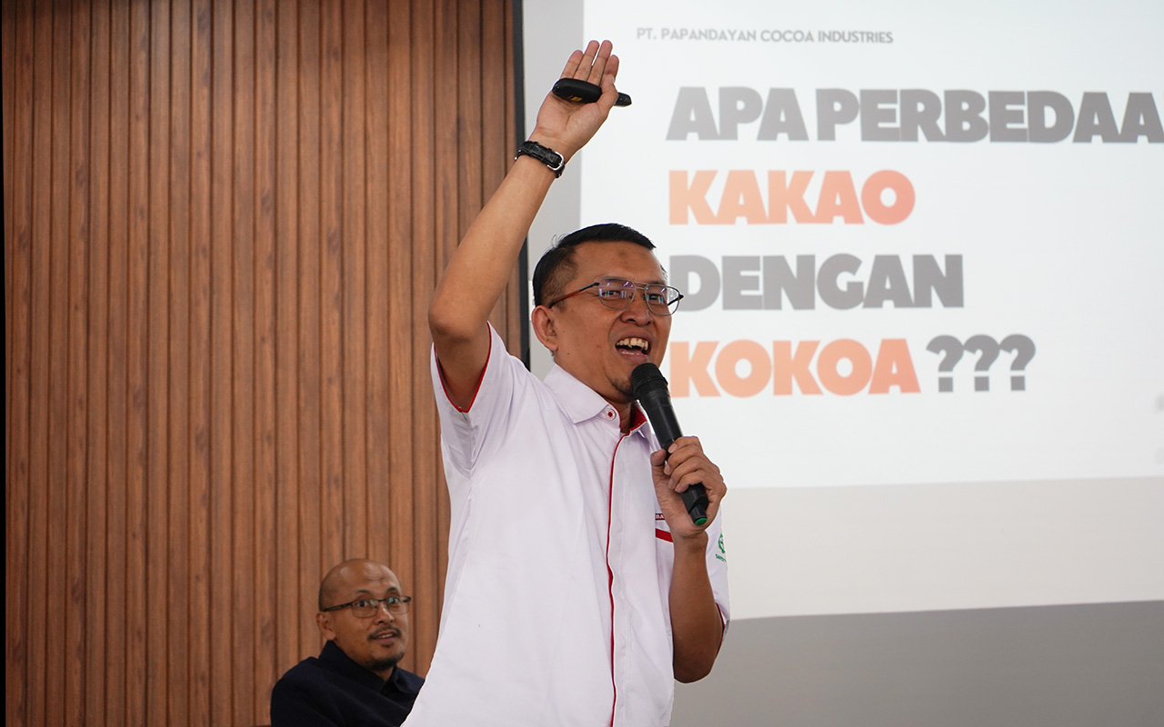Wujudkan "Zero Accident", Praktisi Barry Callebaut Bekali Mahasiswa Itenas Ilmu Integrasi K3 dan Keamanan Pangan