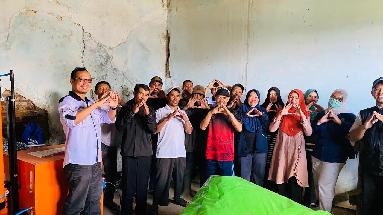 Dukung Energi Mandiri, Itenas Bandung Gelar Sosialisasi dan Instalasi Program BioCNG di KPBS Pangalengan