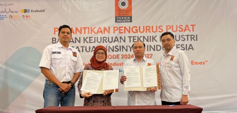 Itenas Tandatangani MoU dengan BKTI-PII pada Pelantikan Periode 2024-2027