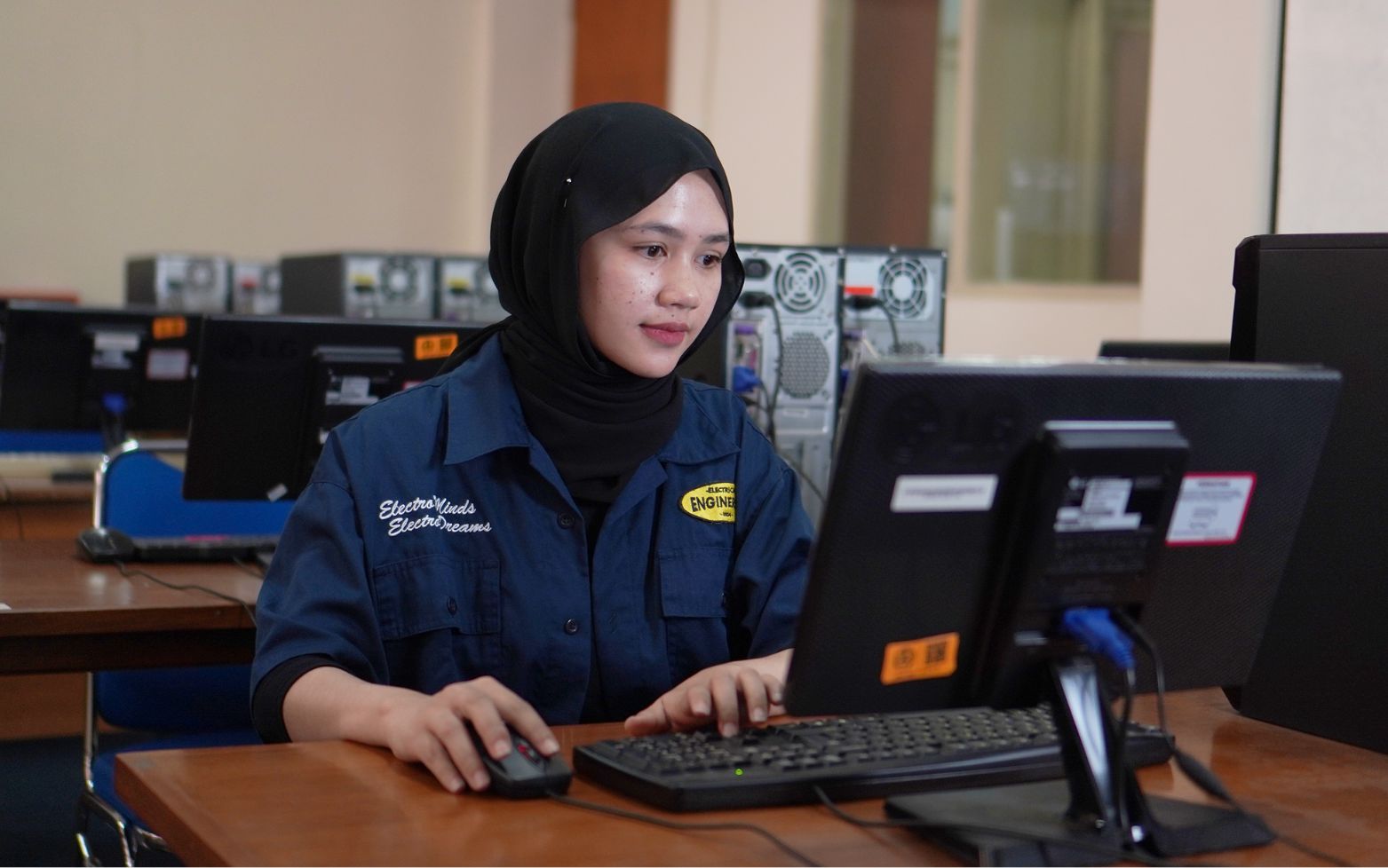 Lab. Teknologi Informasi