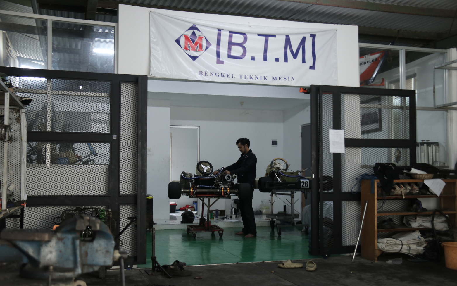 Bengkel Teknik Mesin