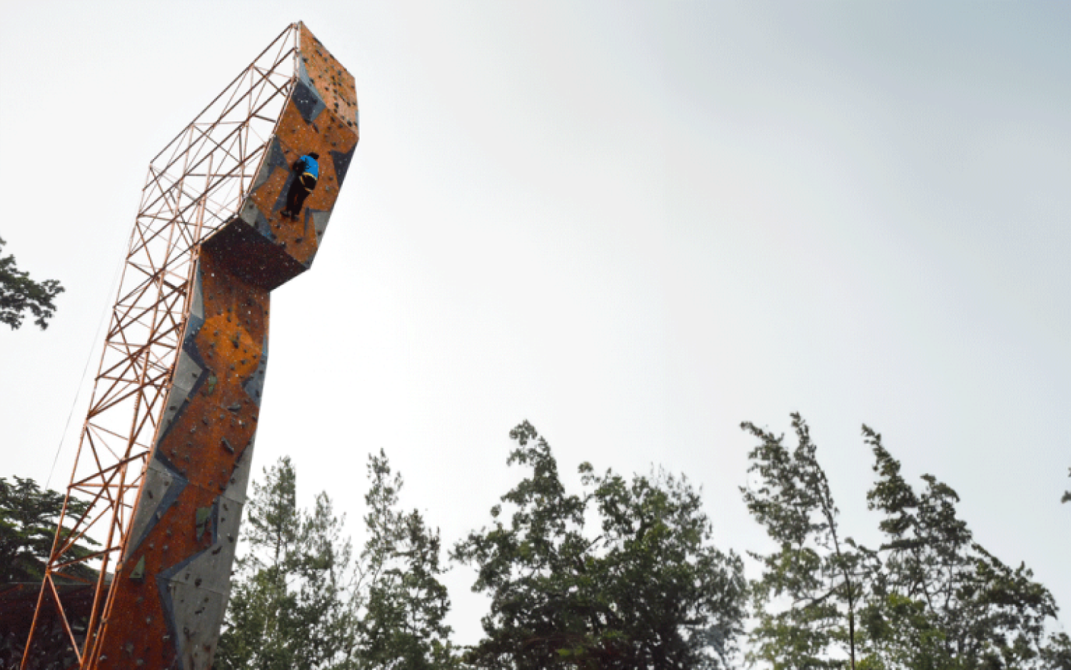 Boulder (Papan Panjat) Itenas