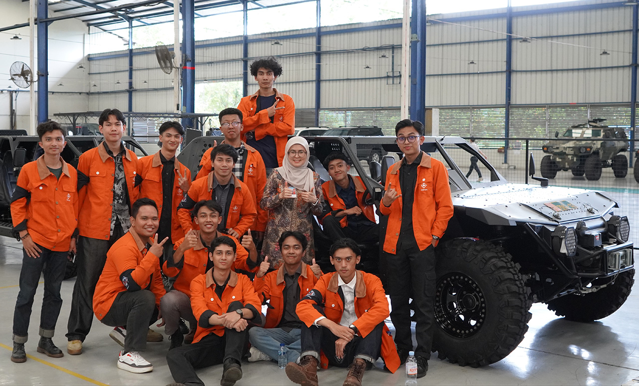 Kuliah di Itenas, Langsung Menyentuh Dunia Industri: Mahasiswa Lintas Prodi Kunjungi PT Sentra Surya Ekajaya