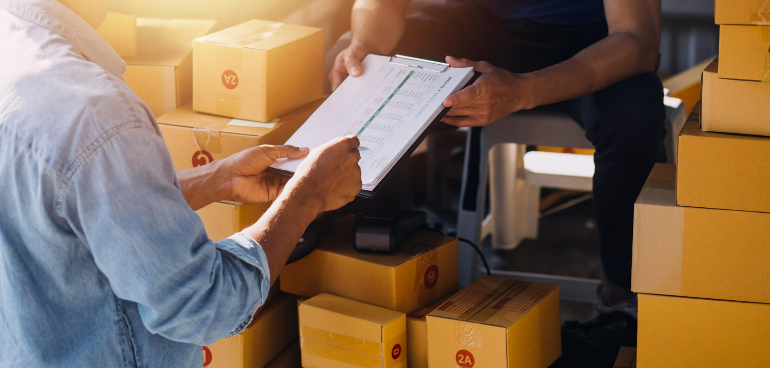 A BI-OBJECTIVE TRUCK TRAVELING SALESMAN PROBLEM WITH DRONE AND BOAT CONSIDERING AN EQUITY-BASED PERSPECTIVE IN DISASTER RELIEF DISTRIBUTION - Institut Teknologi Nasional Bandung