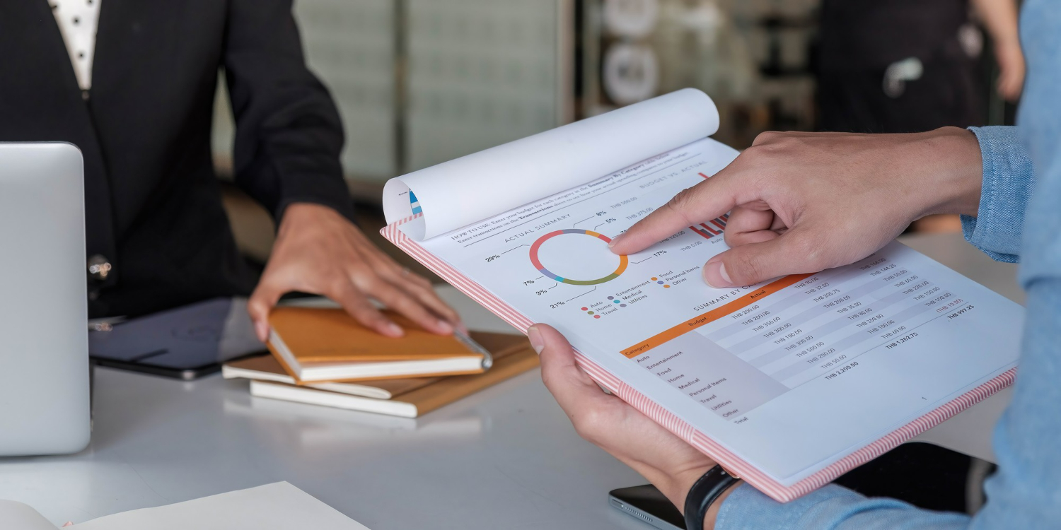 PENDAMPINGAN PENERAPAN KEY PERFORMANCE INDICATORS (KPI) UNTUK EVALUASI KINERJA PEKERJA TPST SENTIONG CIMAHI - Institut Teknologi Nasional Bandung