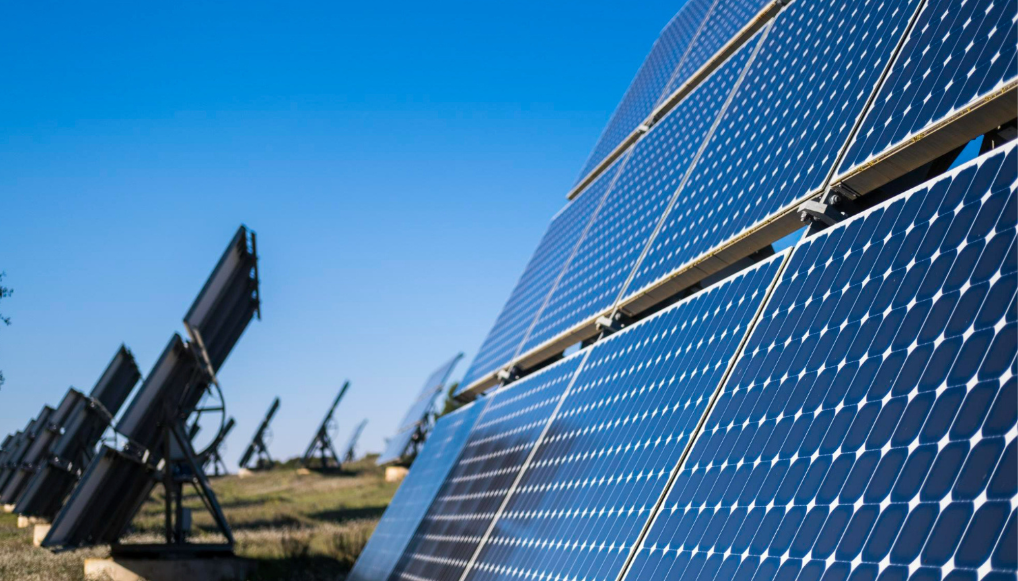 STUDI KELAYAKAN PEMBANGKIT LISTRIK TENAGA HYBRID SURYA BAYU DI KOTA BANDUNG - Institut Teknologi Nasional Bandung