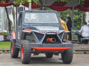 Kendaraan Listrik Sergap Senyap Itenas Bandung pada Peringatan Hari Listrik Nasional Tingkat Provinsi Jawa Barat Tahun 2020