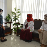 Hari Keempat Pelaksanaan Vaksinasi Massal Itenas, Ketua STIKes Dharma Husada Bandung Sampaikan Apresiasi “Bagus dan Sangat Memuaskan”