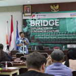 Antusiasme Mahasiswa Internasional terhadap Seni Kriya Sunda dalam BRIDGE: Exploration of Sundanese Culture 2022