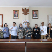 Itenas dan Pegadaian Tandatangani Nota Kesepahaman Sekaligus Gelar Kuliah Tamu Kewirausahaan
