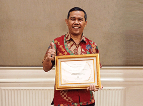 Institut Teknologi Nasional Bandung Menerima Penghargaan “Perguruan Tinggi dengan Akreditasi Perpustakaan Predikat A” dari LLDIKTI Wilayah IV