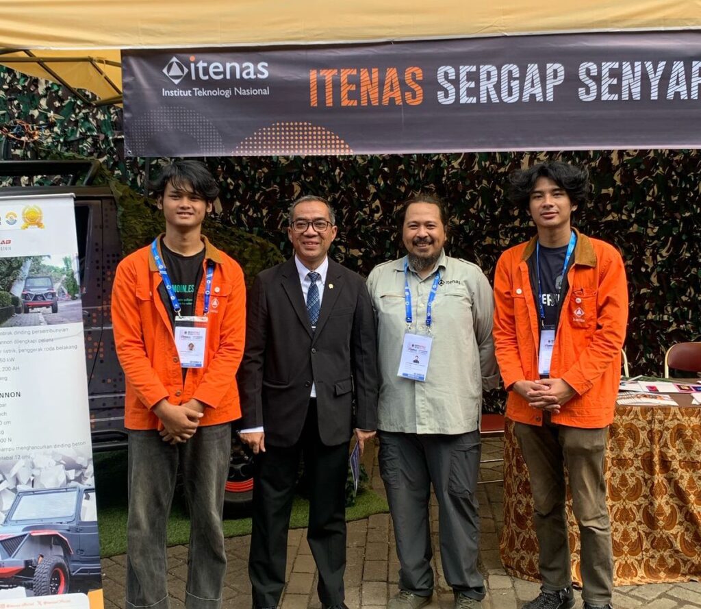 Itenas Kembali Hadir di Indo Defence 2024 dengan Deretan Inovasi Teknologi Multidisiplin