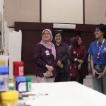 Pameran Pendidikan Dasar DKV Itenas Angkatan 2024 “Seremona” Tampilkan Kreativitas dan Proses Pembelajaran Mahasiswa